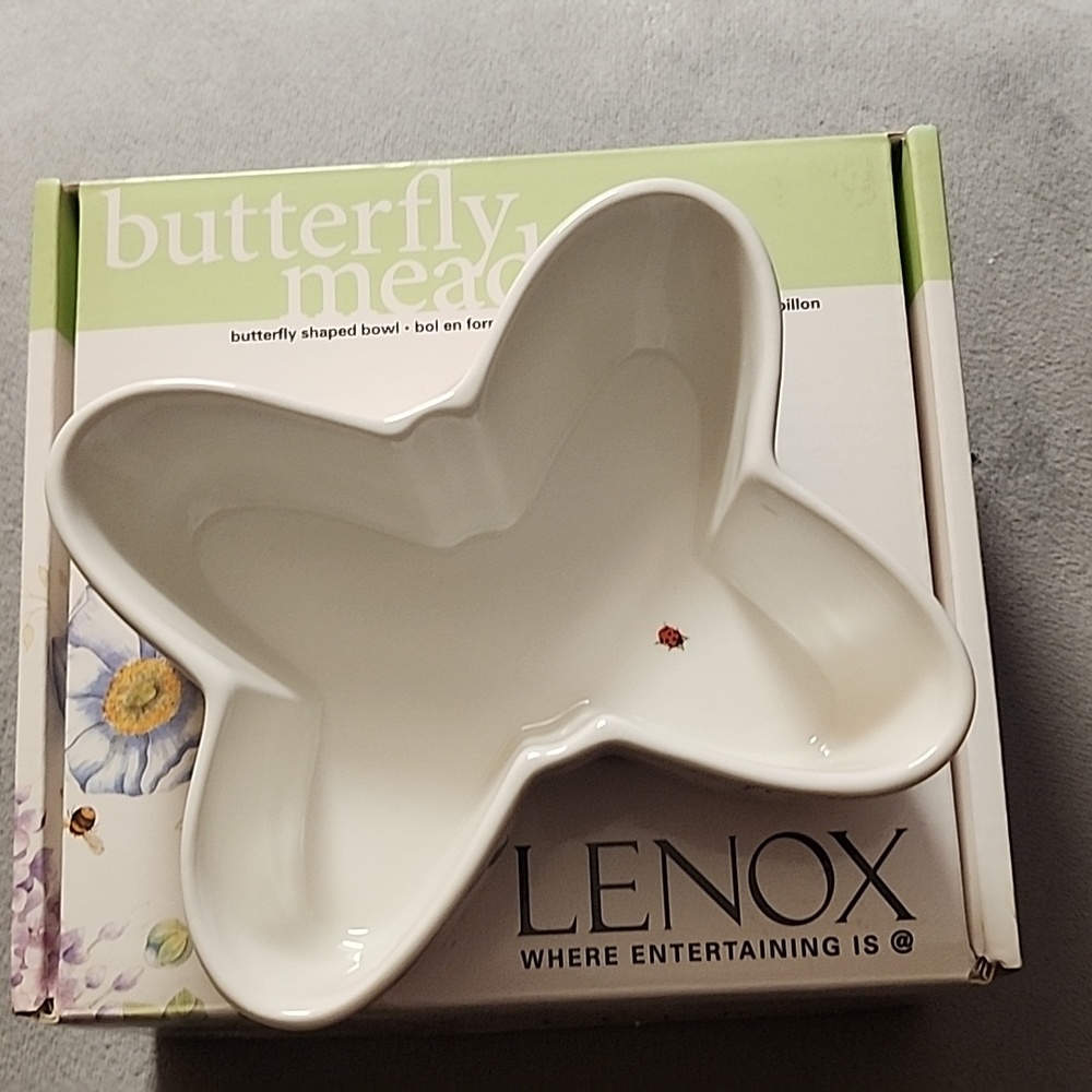 New Lenox Butterfly Meadow - Butterfly Shaped Bowl 🦋
